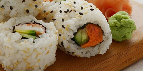 Tafel met sushi